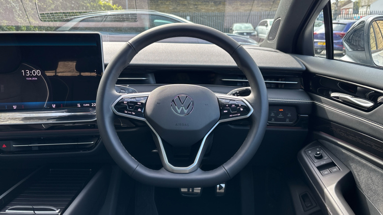 Volkswagen ID.7 210kW Match Pro S Plus 86kWh 5dr Auto Int+Ext+ Pan Electric Estate